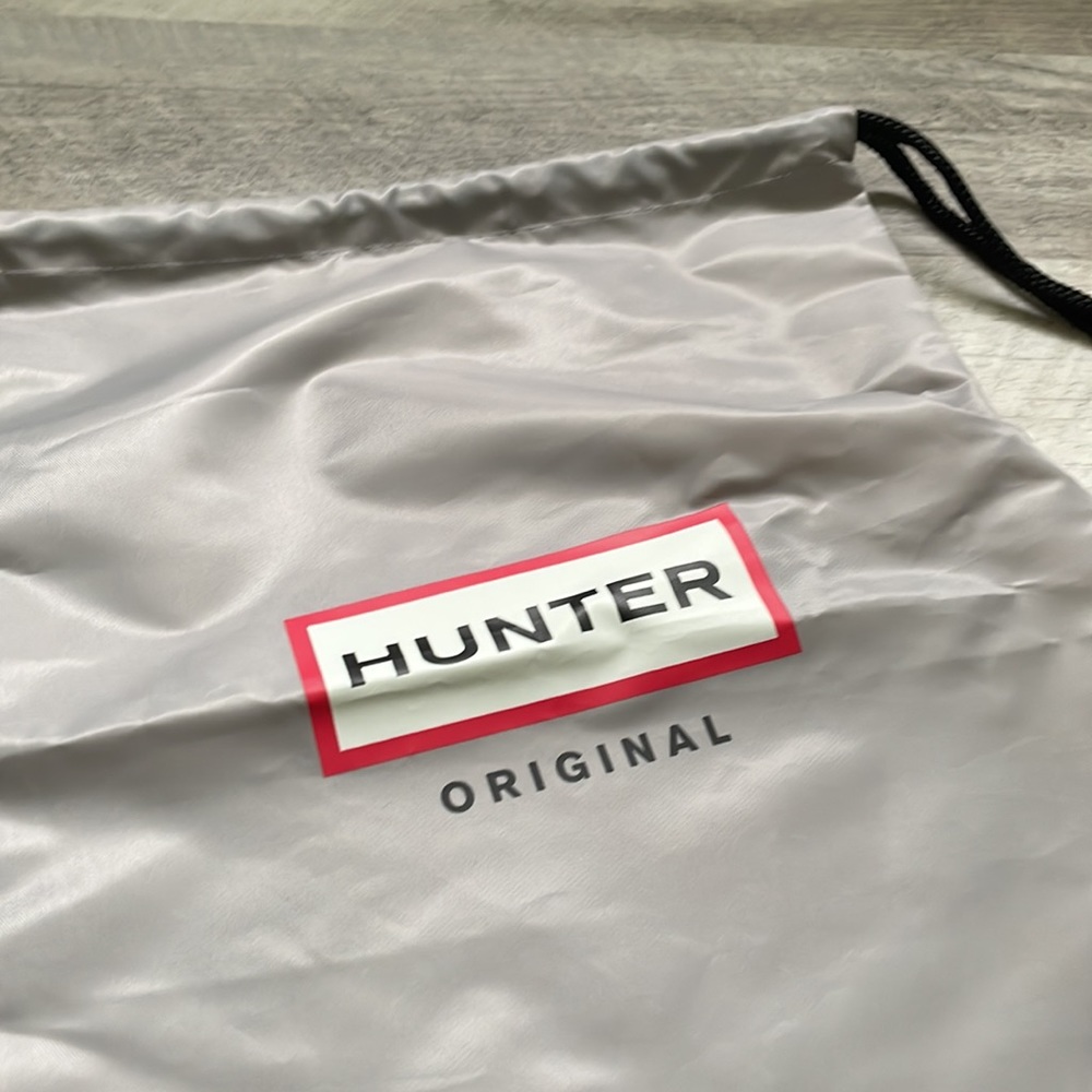 Hunter Drawstring Bag - image 2
